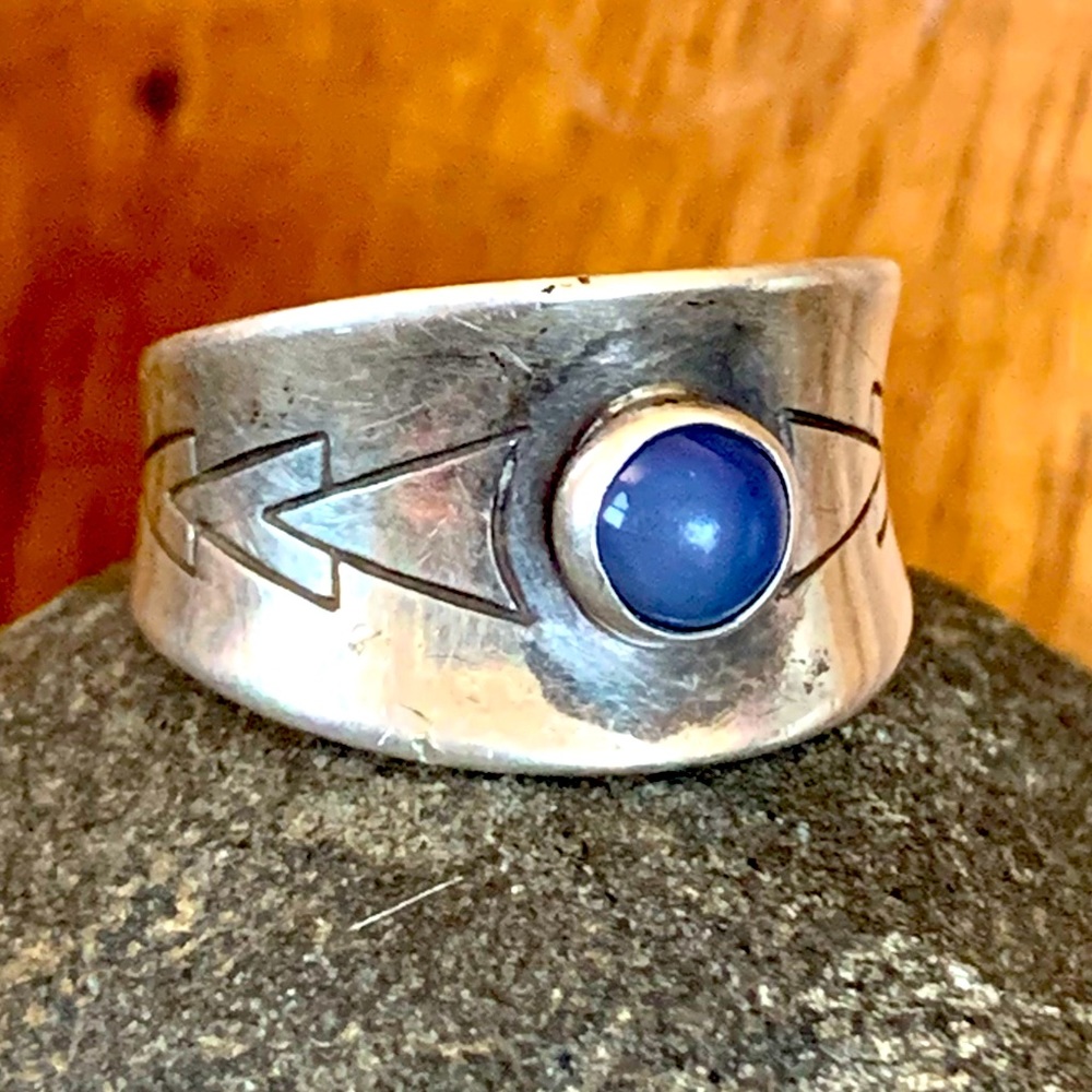 Sterling Silver Purple Cabochon Ring (damaged)